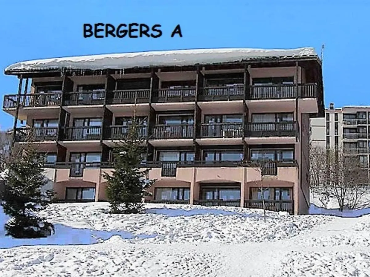 Charmant Appartement Renove Pour 4 Pers Avec Balcon Sud Pres Des Pistes Et Commerces - Fr-1-417-67 Fontcouverte-la-Toussuire Apartment